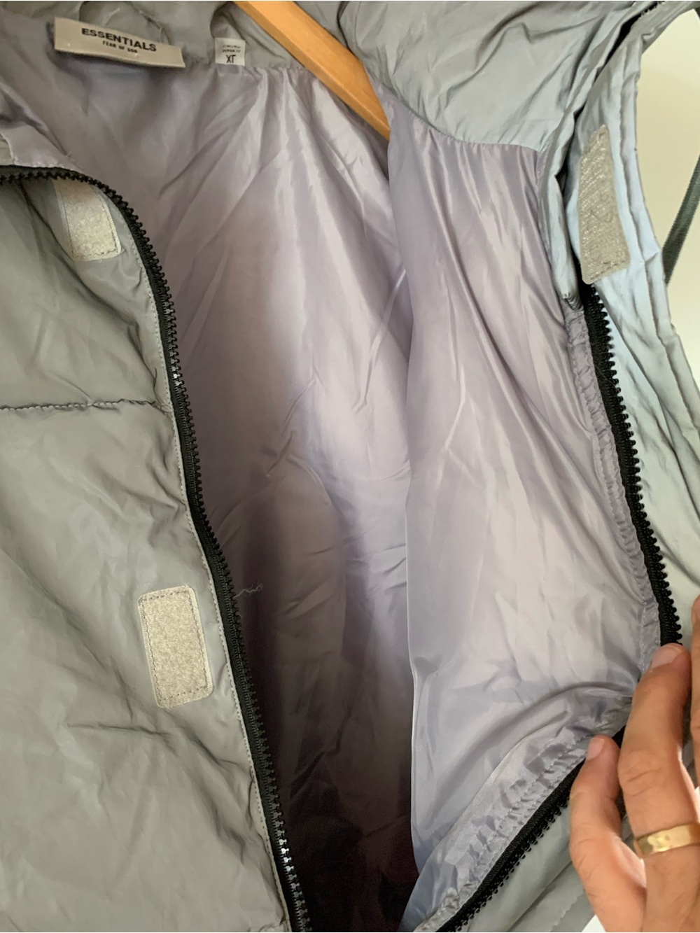 Essentials Reflective Puffer Jacket - Picture 7 of 8